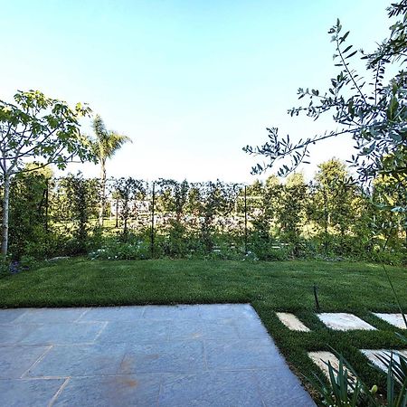 Alternative Relax Rooms By Oikia Vacanze Scorrano  Bagian luar foto