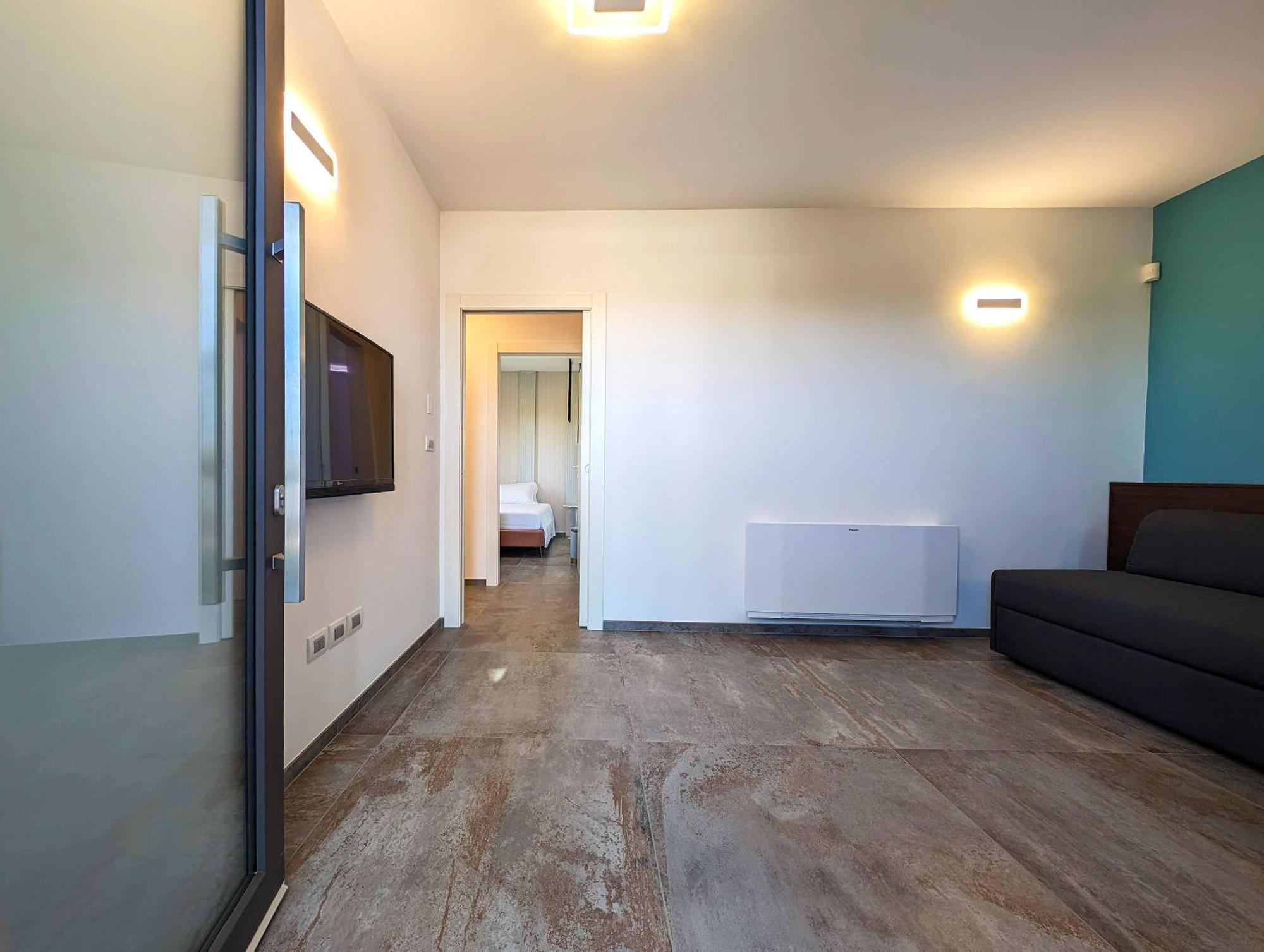Alternative Relax Rooms By Oikia Vacanze Scorrano  Bagian luar foto