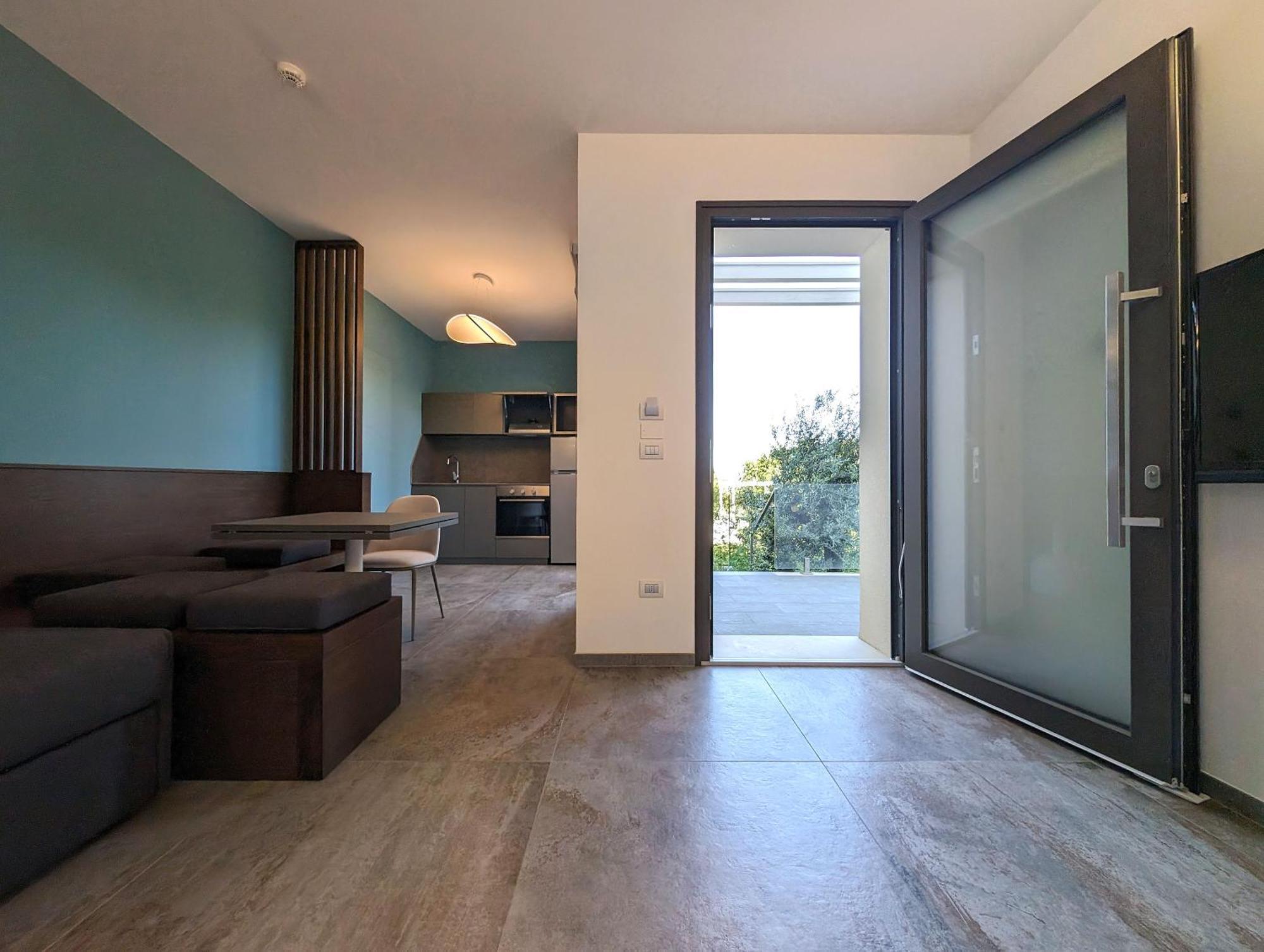 Alternative Relax Rooms By Oikia Vacanze Scorrano  Bagian luar foto