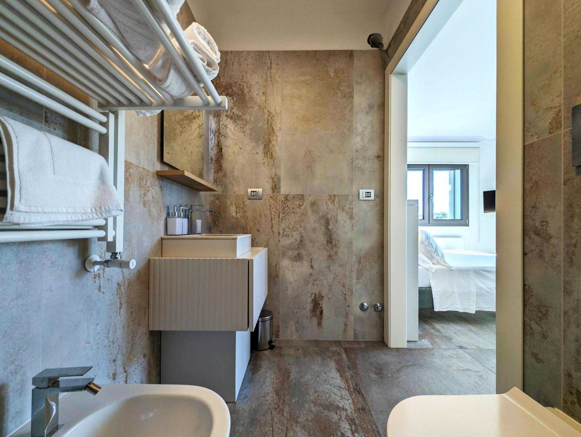 Alternative Relax Rooms By Oikia Vacanze Scorrano  Bagian luar foto
